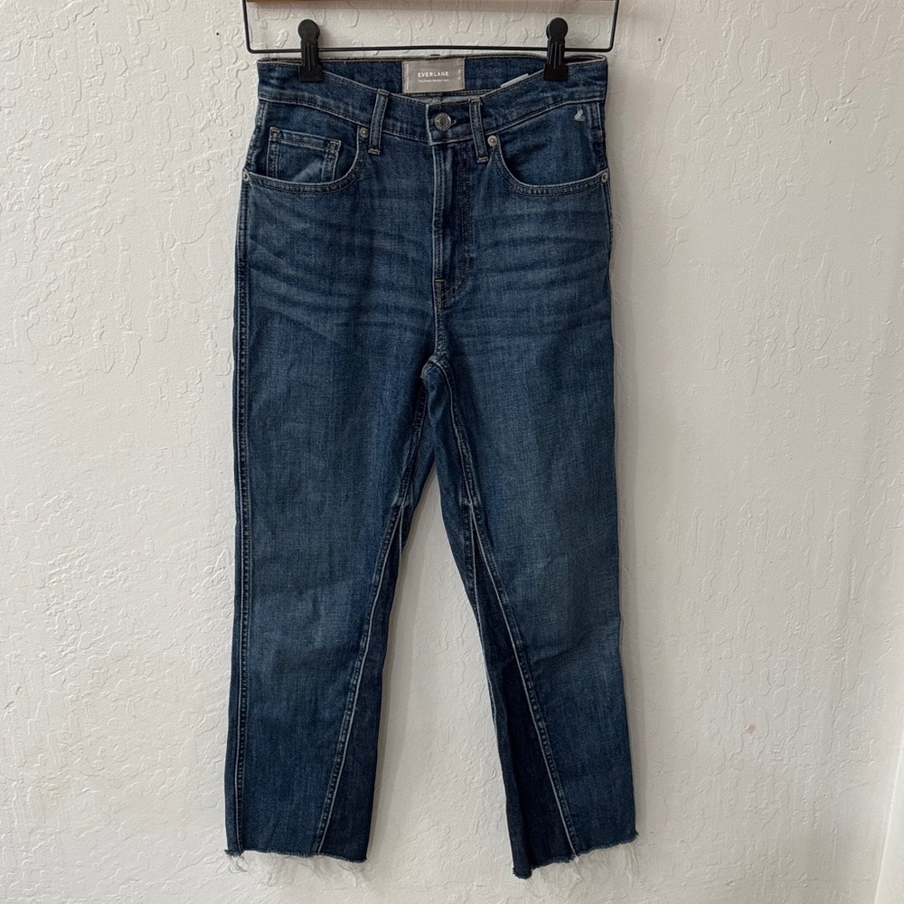 Everlane Jeans Women's Size 24 Crop Blue Cheeky Bootcut Fray Hem Two Toned
